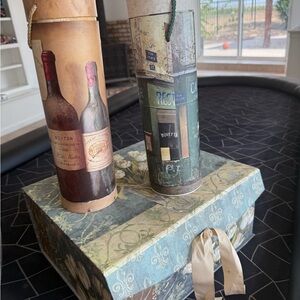 Decorative Wine Bottle Gift Set